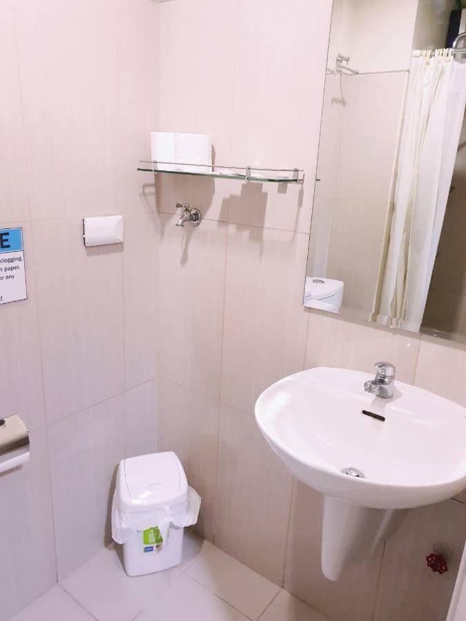 The Palawanos Home At Shell Residences 마닐라 외부 사진